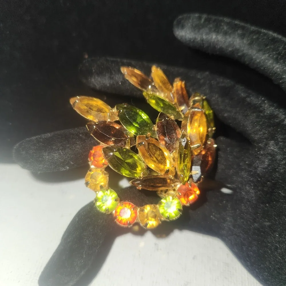 Vintage Amber Green Orange Rhinestone Layered Brooch Gold Tone Autumn Fall Jewel